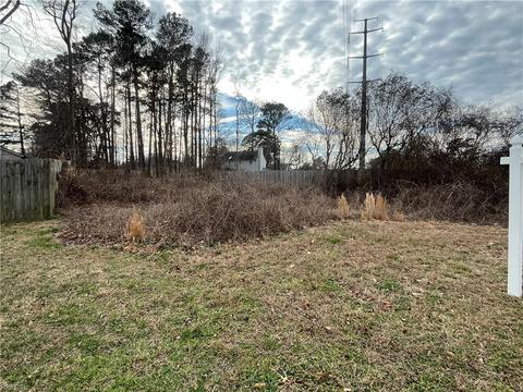 27 Ac Volvo Pw Pkwy, Chesapeake, VA 23320