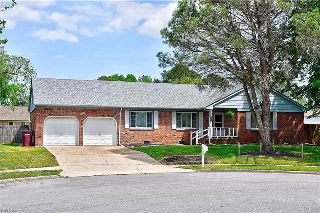 701 Poplar Ridge Ct, Chesapeake, VA 23322