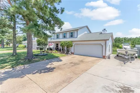 844 Daimler Dr, Virginia Beach, VA 23454