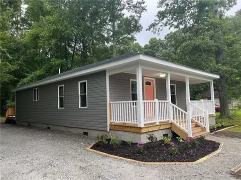 4973 Sleepy Hole Rd, Suffolk, VA 23435