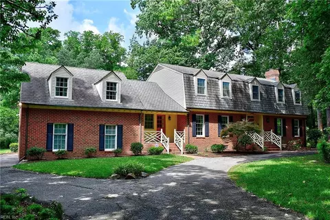 1205 Yancey Cir, Virginia Beach, VA 23454