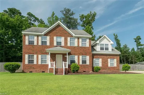 313 Berry Ridge Ln, Suffolk, VA 23435