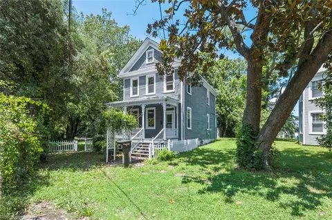 415 Colbert Ave, Hampton, VA 23669