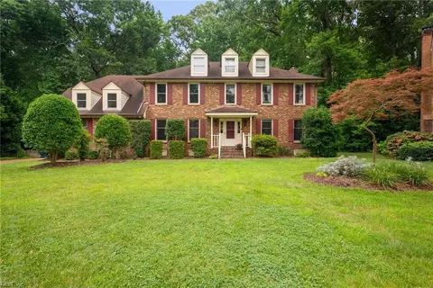 908 Saint Giles Grn, Virginia Beach, VA 23452