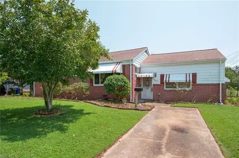 8440 Norristown Dr, Norfolk, VA 23518