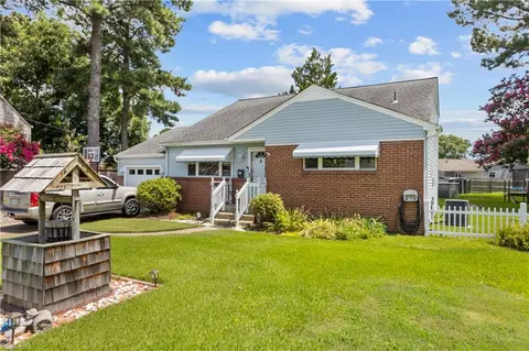 240 E Ottawa Rd, Virginia Beach, VA 23462