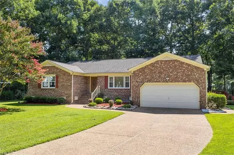 103 Kubesh Ct, Yorktown, VA 23693