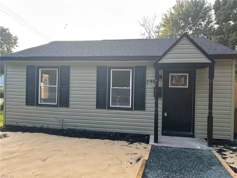 1907 Long Green Ln, Hampton, VA 23663