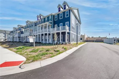 9568 21st Bay St #68, Norfolk, VA 23518