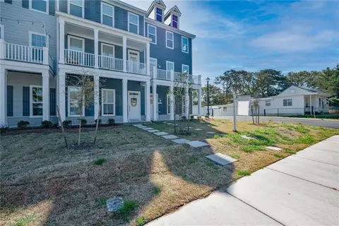 9574 21st Bay St #71, Norfolk, VA 23518