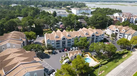 2221 Lesner Cres #303, Virginia Beach, VA 23451