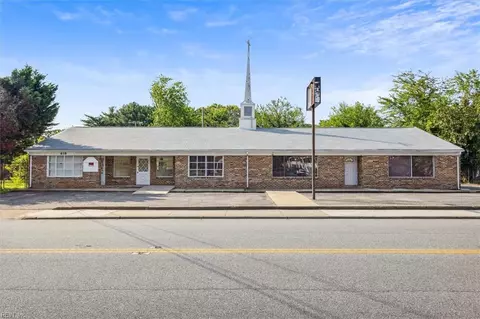 618 Dresden Dr, Newport News, VA 23601
