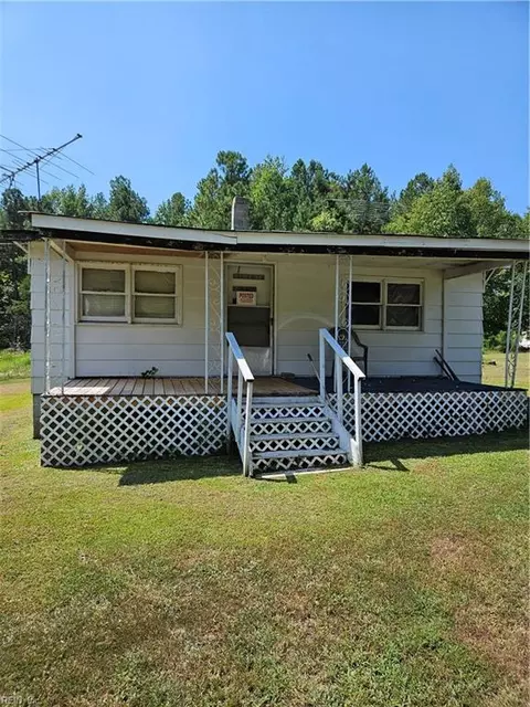 2222 Manning Dr, Valentines, VA 23887