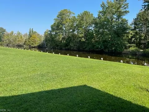 108 Trout St, Currituck County, NC 27958