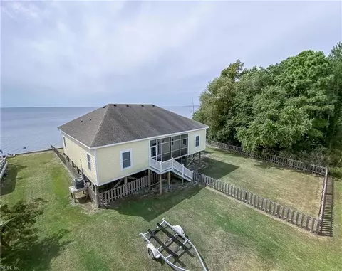 114 Edgewater Dr, Shiloh, NC 27974