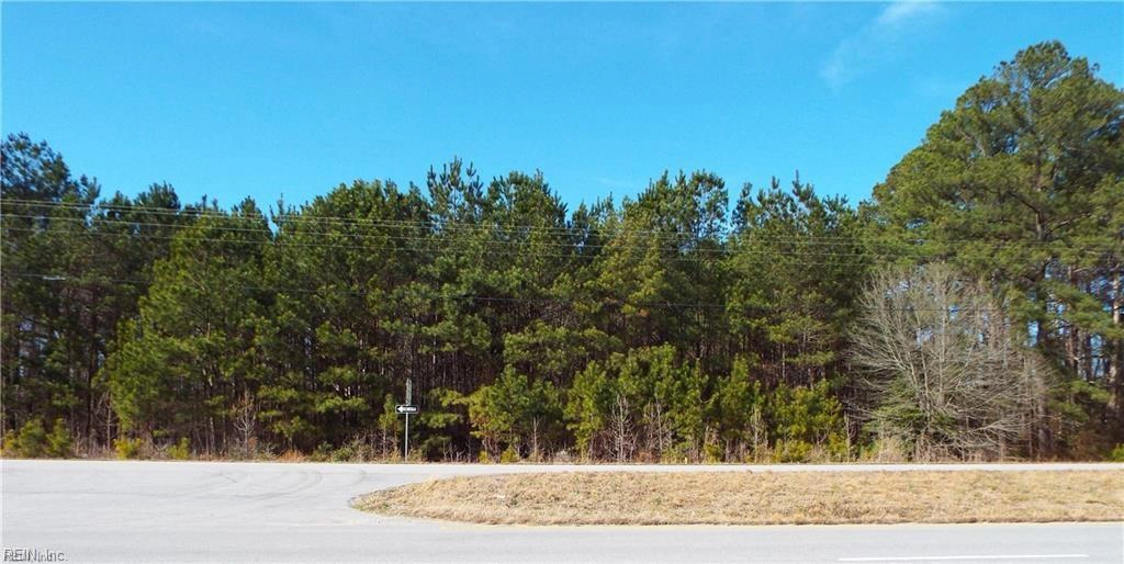 3 AC Us 301 N Sussex Dr Hwy  