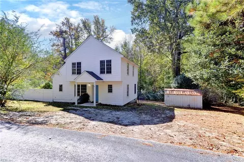 578 Plain View Ln, Plain View, VA 23156