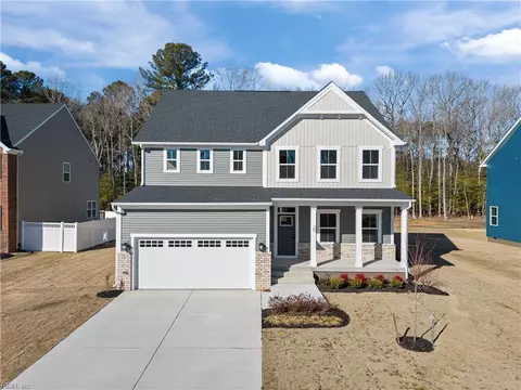 18 Bull Rn Run, Poquoson, VA 23662