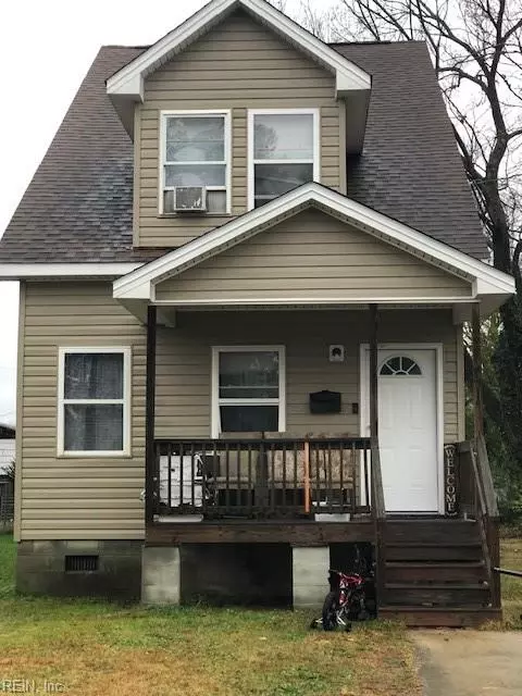 202 N 4th St, Suffolk, VA 23434