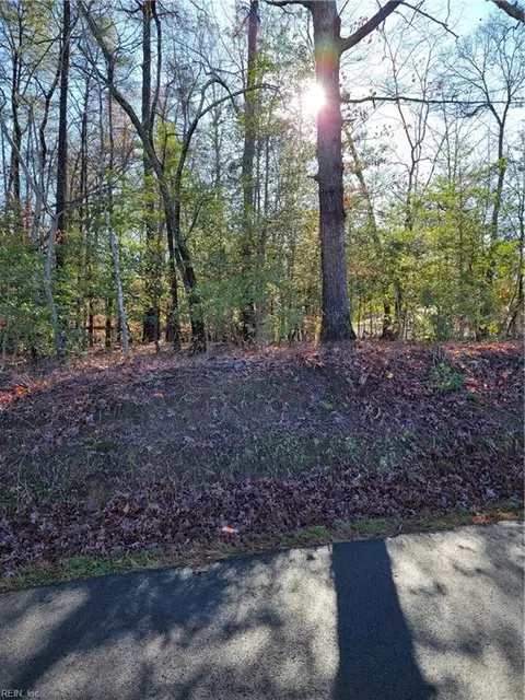lot B Farys Mill Rd, Gloucester, VA 23061