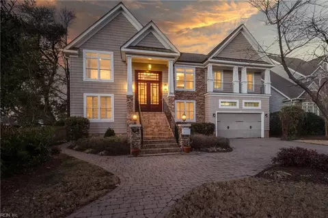 1048 N Lexan Cres, Norfolk, VA 23508