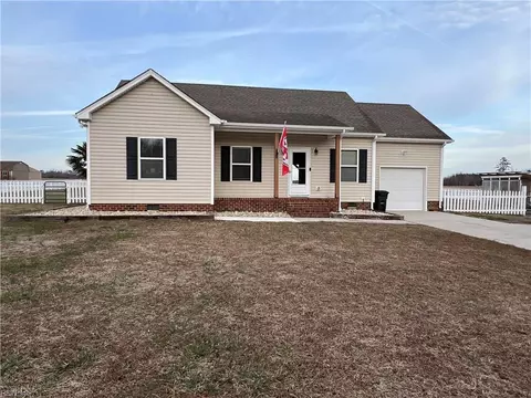 33129 Unity Rd, Ivor, VA 23866