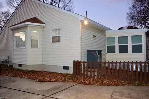826 N Fifth St, Hampton, VA 23664 photo 46