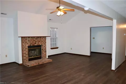 826 N Fifth St, Hampton, VA 23664 photo 7