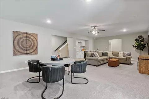 Living - 197 Royal Blackheath, Smithfield, VA 23430 photo 8 of 9