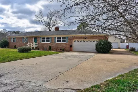 528 Centerville Tpke S, Chesapeake, VA 23322