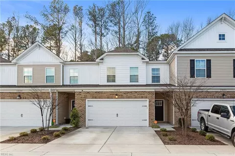 2558 Fieldsway Dr, Chesapeake, VA 23320