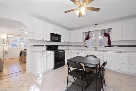 2726 Argonne Ave, Norfolk, VA 23504