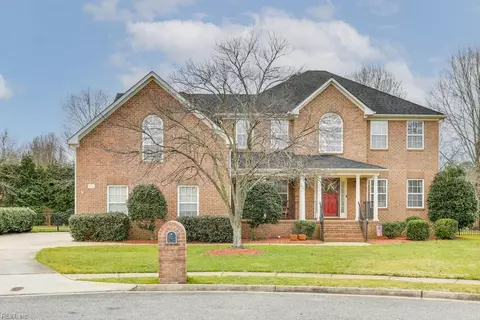 306 Mistral Pl, Chesapeake, VA 23322
