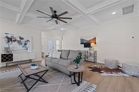 626 Hayden Dr, Franklin, VA 23851