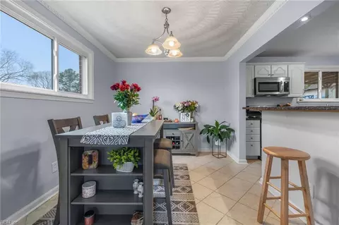 445 Dauphin Ln, Virginia Beach, VA 23452