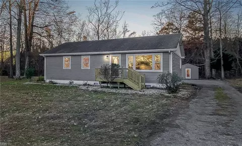 120 Old Tulls Creek Rd, Moyock, NC 27958