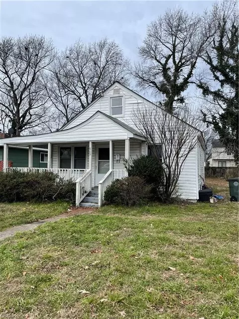 809 Center Ave, Newport News, VA 23605