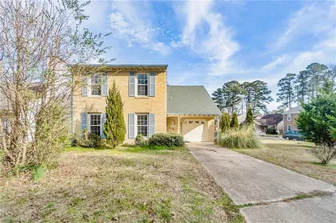 2584 Elon Dr, Virginia Beach, VA 23454