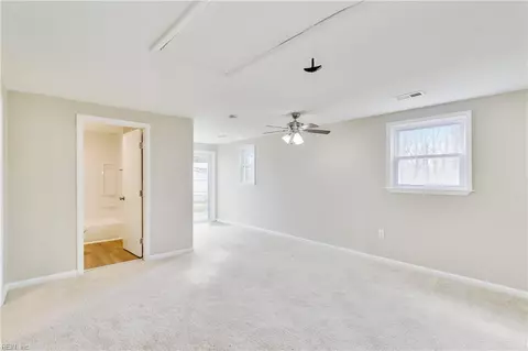 93 Jordan Dr, Hampton, VA 23666 photo 11