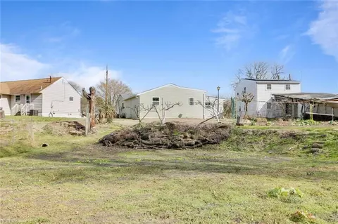 93 Jordan Dr, Hampton, VA 23666 photo 13