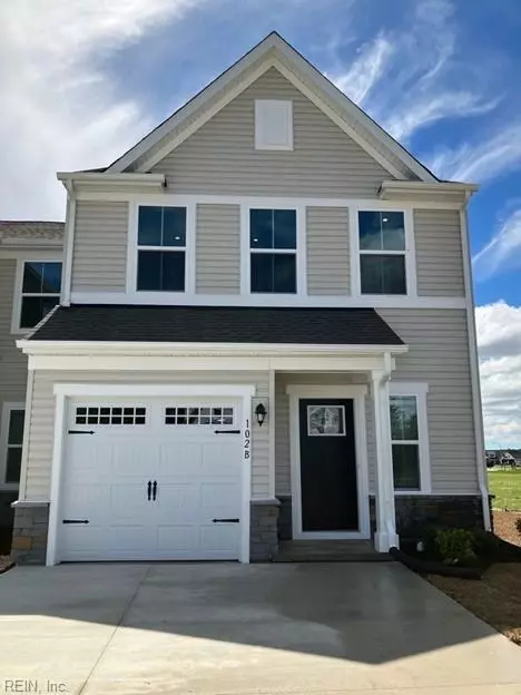 102 Mizzen Way # B, Elizabeth City, NC 27909