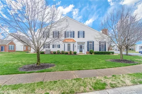 1566 Scoonie Pointe Dr, Chesapeake, VA 23322