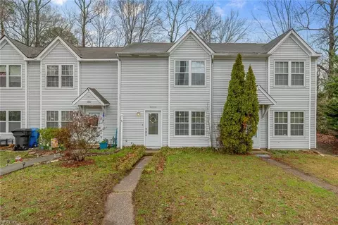 4038 Inverness Rd, Virginia Beach, VA 23452