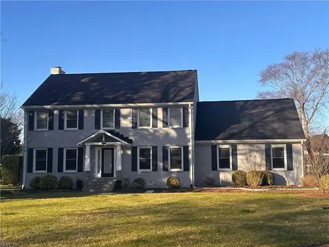 1905 Thomas Bishop Ct, Virginia Beach, VA 23454