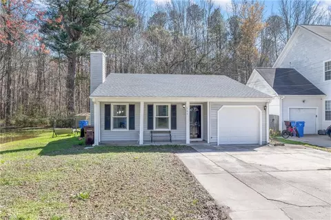 101 Columbus Ave, Chesapeake, VA 23321