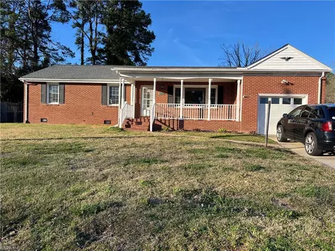 4029 Weyanoke Dr, Portsmouth, VA 23703