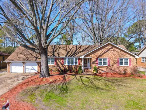 617 Mossycup Dr, Virginia Beach, VA 23462