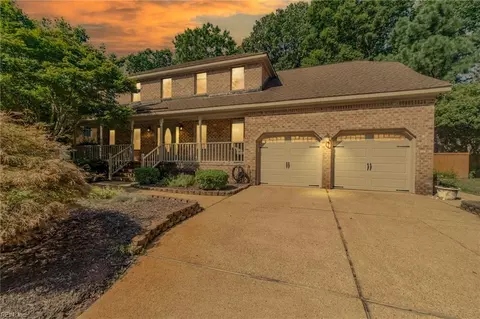 1013 Cumberland Ct, Chesapeake, VA 23320