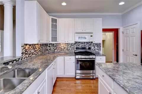 4744 Westhampton, Williamsburg, VA 23188 photo 10
