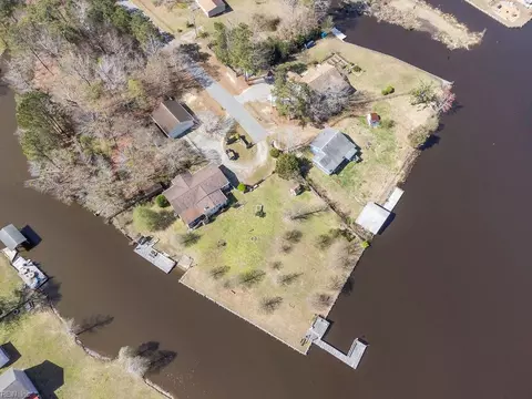 194 Holly St, Hertford, NC 27944